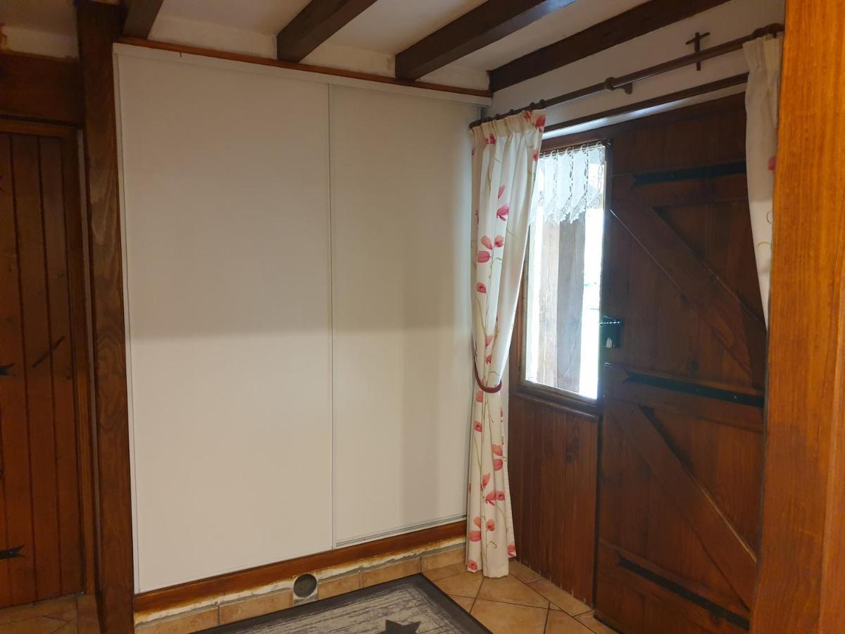 La Grange De Mombel Villa Losse Bagian luar foto