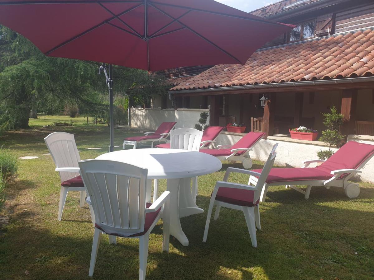 La Grange De Mombel Villa Losse Bagian luar foto